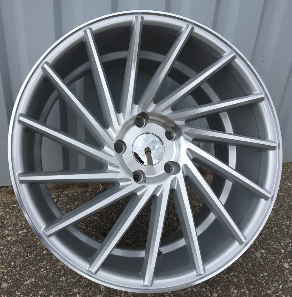 R20x8.5  5X120  ET  33  72.6  LU589  (M7L)  Machined Silver (MS)  For RACIN  (K7)  ((AKC 80 Eur)  Vossen Style (Left ))