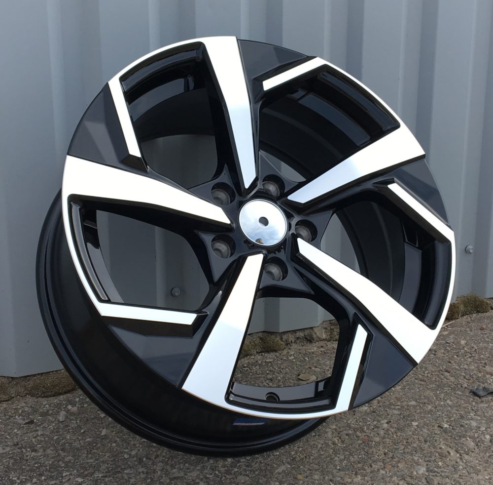 R16x6.5  5X114.3  ET  38  66.1  XE173  (BY1454)  Black Polished (MB)  For NISS  (P2)