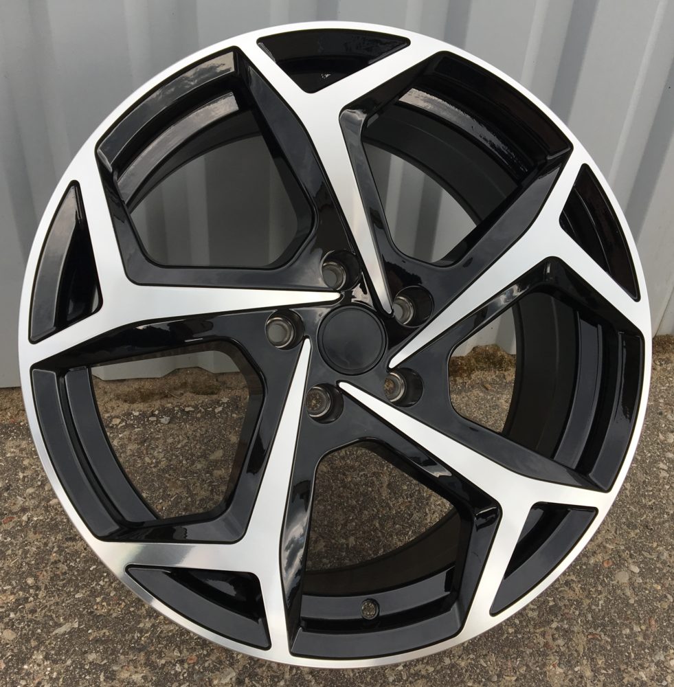 R18x8  5X112  ET  44  57.1  XE182  (BK5512)  Black Polished+Powder Coating (MBPC)  For VW  (N2)