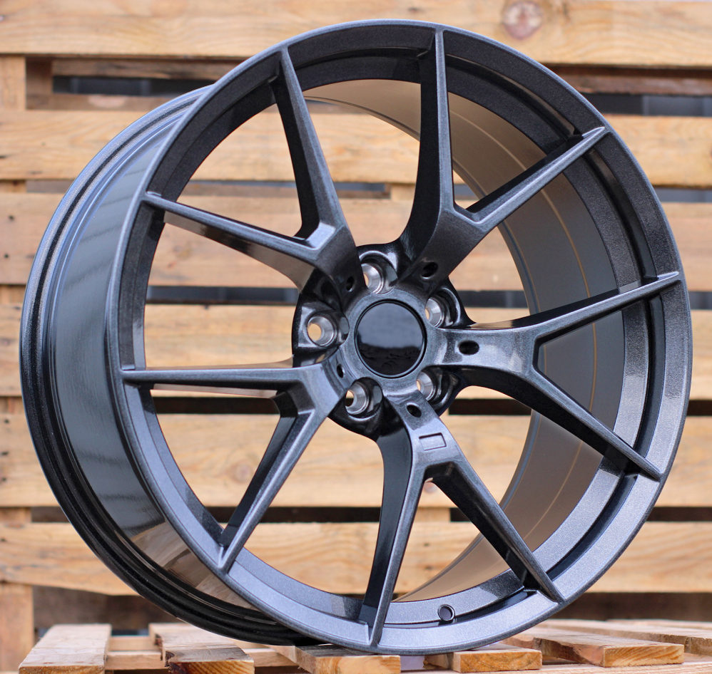 R19x8.5  5X112  ET  26  66.6  HE761  Black Pearl (BLPR)  For BMW