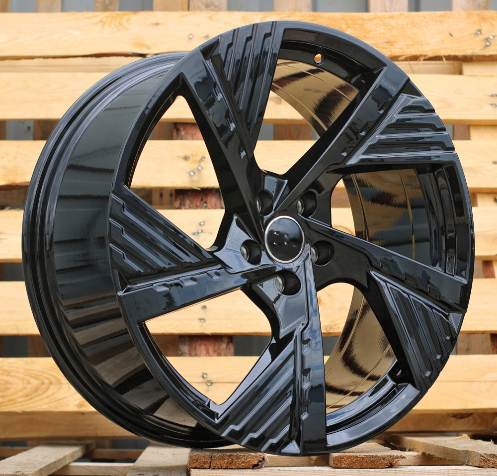 R22x9.5  5X112  ET  36  66.5  I5639  Black (BL)  For AUD  (Z5)  (Q8 E-tron)